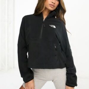 1 Day Sale 🔴 North Face 1/4 Zip